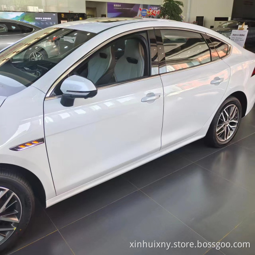 Nuova auto elettrica a 4 ruote a basso costo da 510 km da 620 km Byd Qin Plus EV Nuovo veicolo energetico